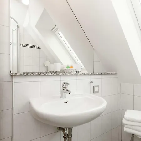 Haus Koebesine 24 Ξενοδοχείο *